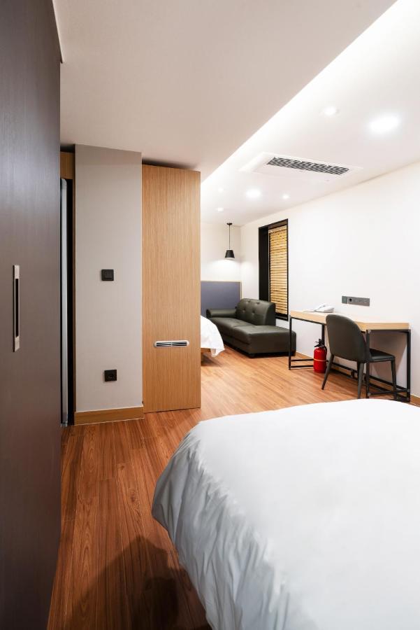 Lala Vianco Business Hotel Busan Eksteriør billede
